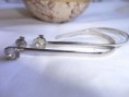 Argola Pequena com Base de Strass